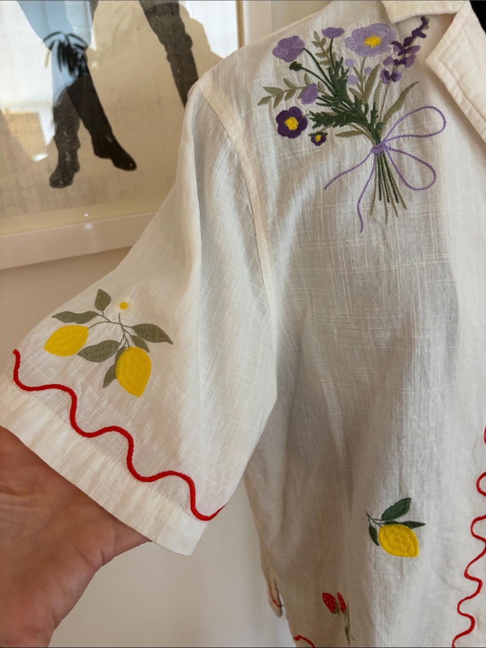 White Embroidered Short-Sleeve Button Front Blouse with Red Trim - Picture 3 of 9